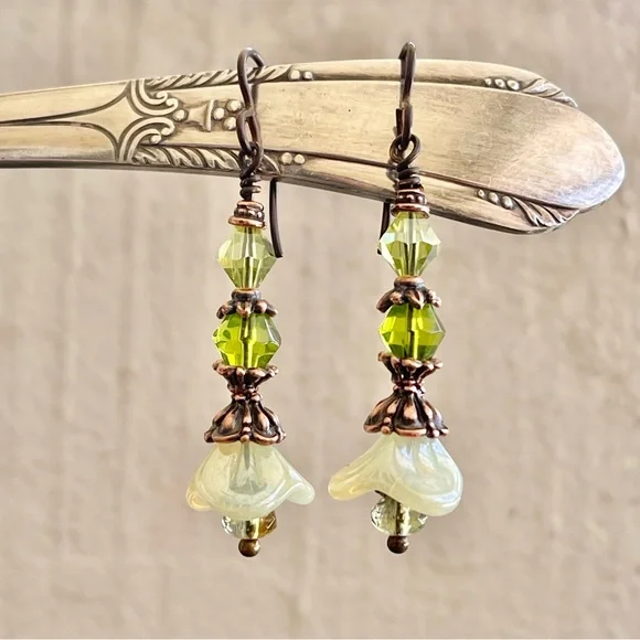 ARTISAN Earrings “Morning Meadow” - Dangles - Picture 5 of 9